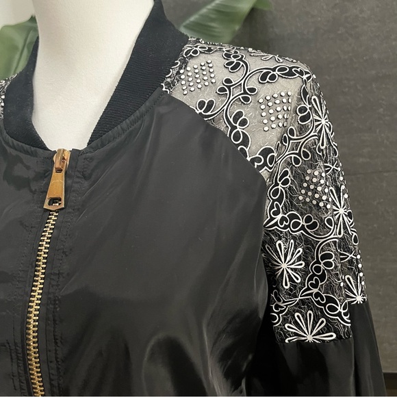 It Girl Black Bomber Jacket Lace Detail Size Medium - Picture 4 of 13
